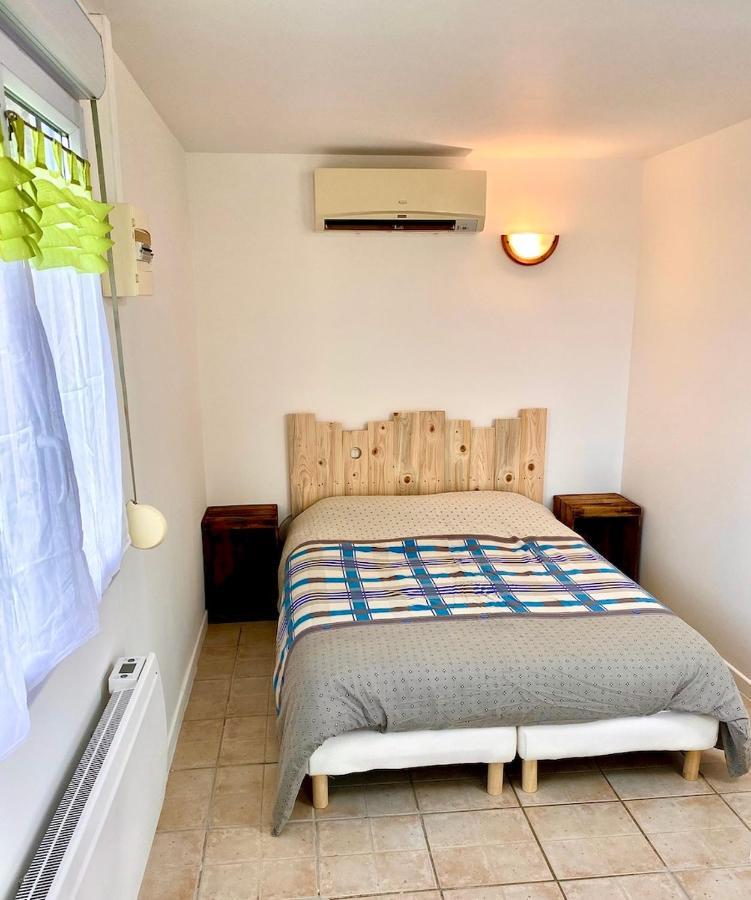 Chevrerie Des Oliviers Villa Saint-Georges-sur-Allier Bagian luar foto